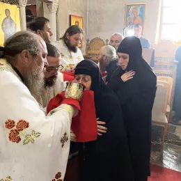 Епископ Јоаникије служио Божанствену Литургију Светог апостола Јакова, првог епископа Јерусалимског