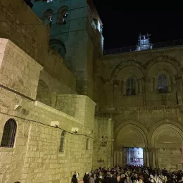 Света Литургија у Храму Васкрсења Христовога у Јерусалиму