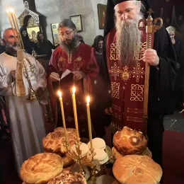Празнично бденије у манастиру Ђурђеви Ступови