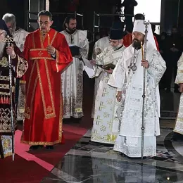 Молитвени испраћај патријарха и оца нашег Иринеја