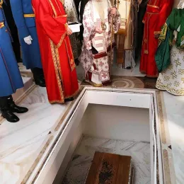 Молитвени испраћај патријарха и оца нашег Иринеја