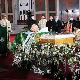 Молитвени испраћај патријарха и оца нашег Иринеја