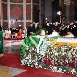 Молитвени испраћај патријарха и оца нашег Иринеја