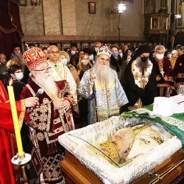 Света Заупокојена Литургија у Београду