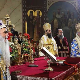 Света Заупокојена Литургија у Београду