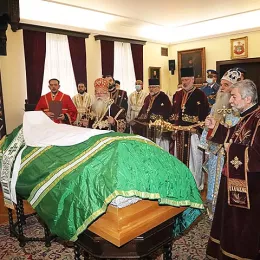 Света Заупокојена Литургија у Београду