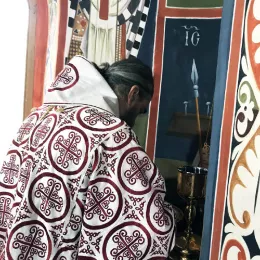 Литургија и рукоположење у манастиру Косијерево