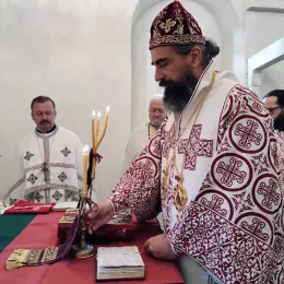 У манастиру Црнча прослављен празник Светог Арсенија Сремца