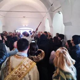 Епископ Методије освештао обновљени храм у селу Превиш код Шавника