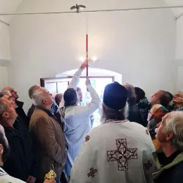 Епископ Методије освештао обновљени храм у селу Превиш код Шавника