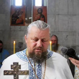 Молитвено прослављена храмовна слава цркве Светог Нектарија Егинског у Никшићу