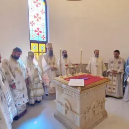 Освећење храма Свете Тројице у Ресистенцији