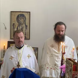 Архијерејска Литургија у цркви Успења Пресвете Богородице у Павином Пољу  