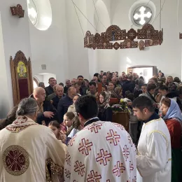 Архијерејска Литургија у цркви Успења Пресвете Богородице у Павином Пољу  