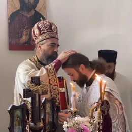 Архијерејска Литургија у цркви Успења Пресвете Богородице у Павином Пољу  