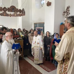 Архијерејска Литургија у цркви Успења Пресвете Богородице у Павином Пољу  