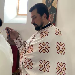 Архијерејска Литургија у цркви Успења Пресвете Богородице у Павином Пољу  