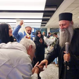 Патријарх српски Порфирије стигао у Аргентину