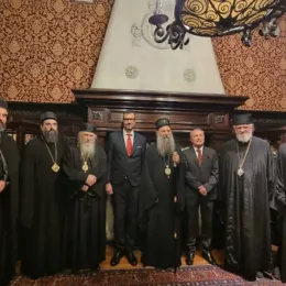 Патријарх Порфирије посетио Амбасаду Србије у Буенос Ајресу (ФОТО)