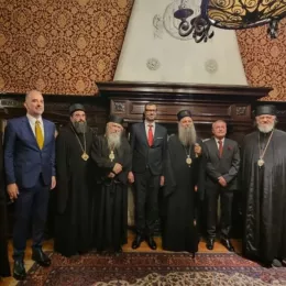Патријарх Порфирије посетио Амбасаду Србије у Буенос Ајресу (ФОТО)