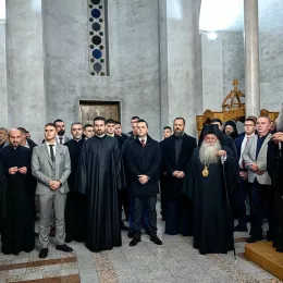 Доксологија у Фочи