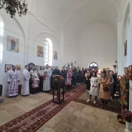 Епископ Методије служио Литургију у храму Светих Јоакима и Ане у насељу Видрован код Никшића