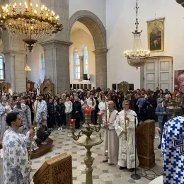 Епископ Методије Орденом Светог Георгија I степена одликовао Мару Тешић