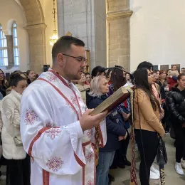 Епископ Методије Орденом Светог Георгија I степена одликовао Мару Тешић