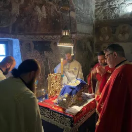 Литургија у манастиру Подлства