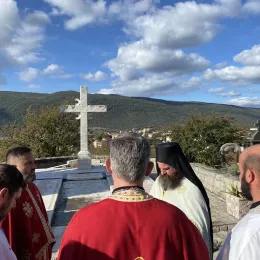 Литургија у манастиру Подлства