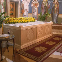 Заупокојена Литургија и годишњи помен Митрополиту Амфилохију