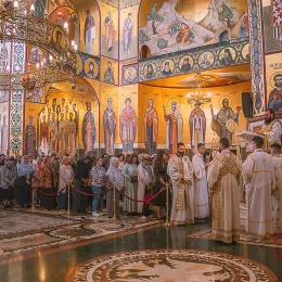 Заупокојена Литургија и годишњи помен Митрополиту Амфилохију