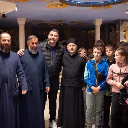 Дјеца са Косова и Метохије посјетила подгорички Саборни храм