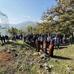 Молебан на празник Светих Сергија и Вакха служен у селу Срђевац