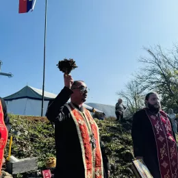 Молебан на празник Светих Сергија и Вакха служен у селу Срђевац