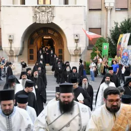 Наречење изабраног Епископа диоклијског г. Пајсија 