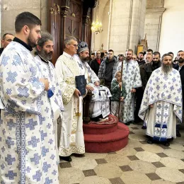 Митрополит Методије служио у Саборном храму Светог Василија Острошког у Никшићу