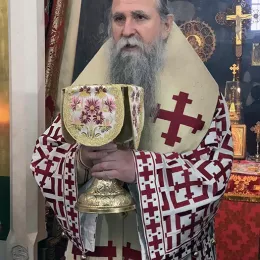 Владика Јоаникије у Ђурђевим Ступовима поручио: Чувамо темеље Црне Горе