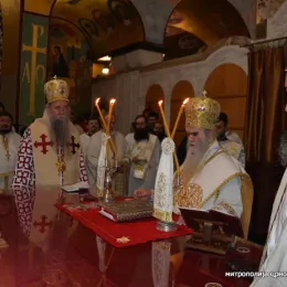 Митрополит Амфилохије на Литургији у саборном храму