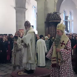 Владика Јоаникије: Острог је тврди бедем свима нама заједно са Светим Василијем Острошким