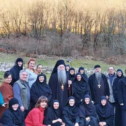 Епископ Јоаникије служио у манастиру Подмалинско