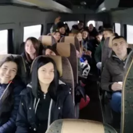 Верници са Косова и Метохије са владиком Теодосијем, свештенством и монаштвом подржали Световасилијевски сабор у Никшићу