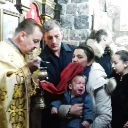 Литургија у цркви Светих апостола Петра и Павла у Бијелом Пољу