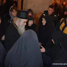 Мошти Светог Василија у саборном храму у Никшићу