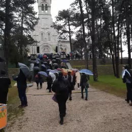 Мошти Светог Василија у саборном храму у Никшићу