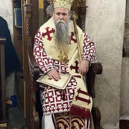 Владика Јоаникије богослужио у манастиру Ђурђеви Ступови