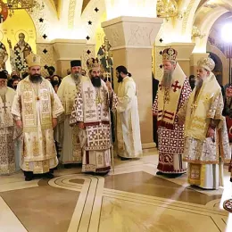 Света Литургија и четрдесетодневни парастос блаженопочившем Патријарху српском Иринеју