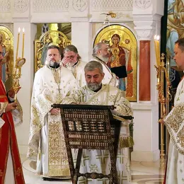 Света Литургија и четрдесетодневни парастос блаженопочившем Патријарху српском Иринеју