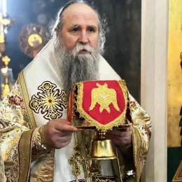 Јеромонах Пајсије: Дужни смо да једни другима поклањамо љубав и поштовањ