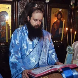 Епископи Јоаникије и Кирило богослужили у Горњем Острогу